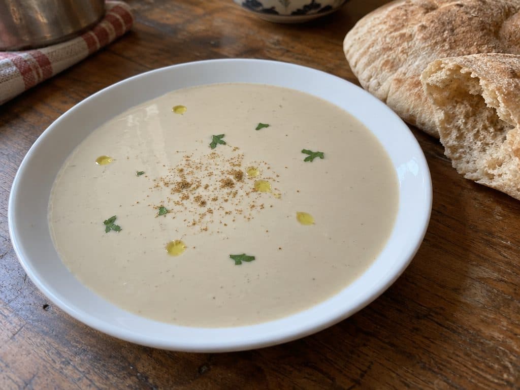 سلطة طحينة